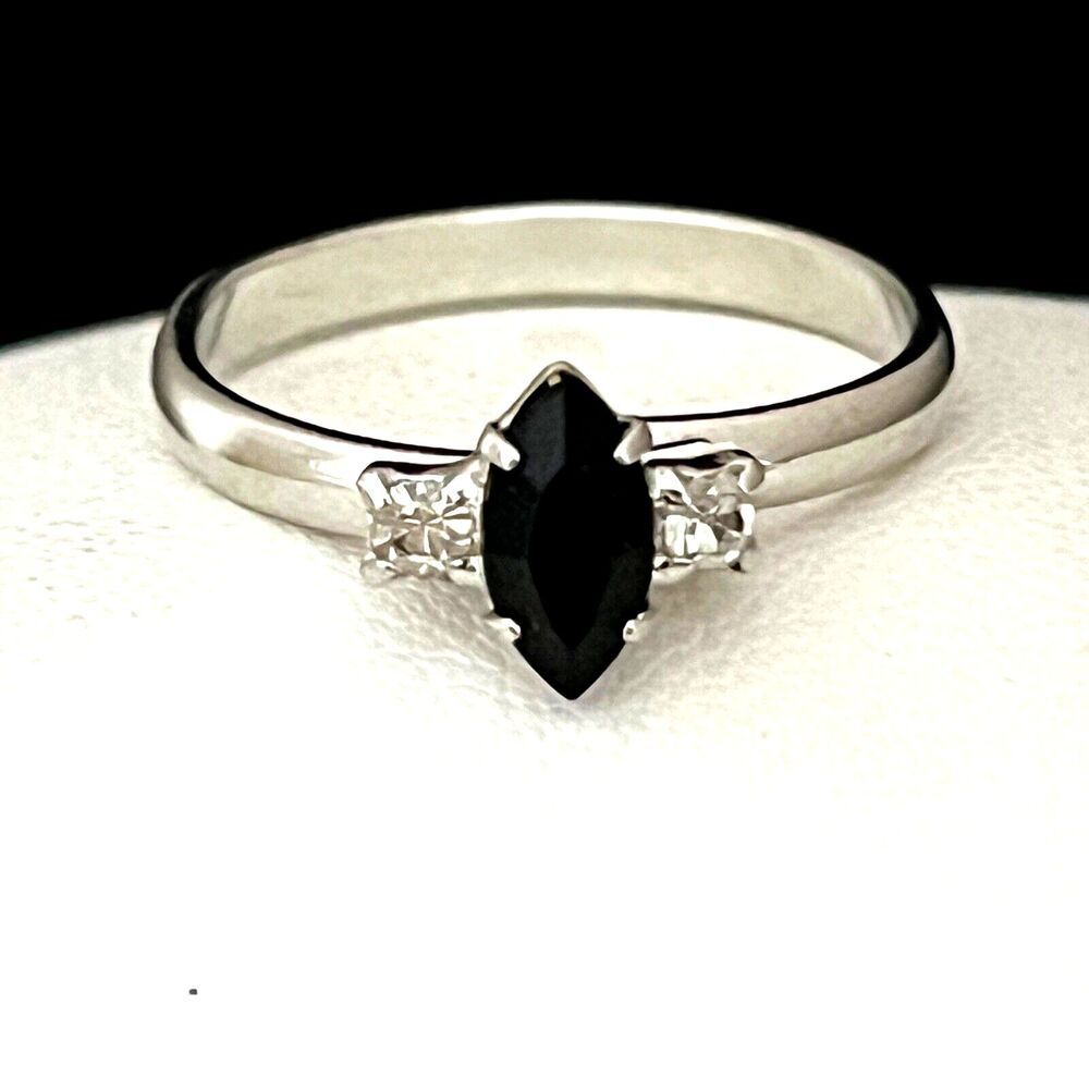 Vintage 1960s Ring Silver Tone Black Rhinestones Mid Century Modern - 4J